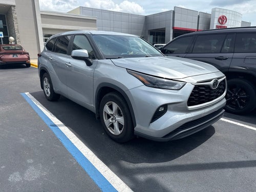 2023 Toyota Highlander LE