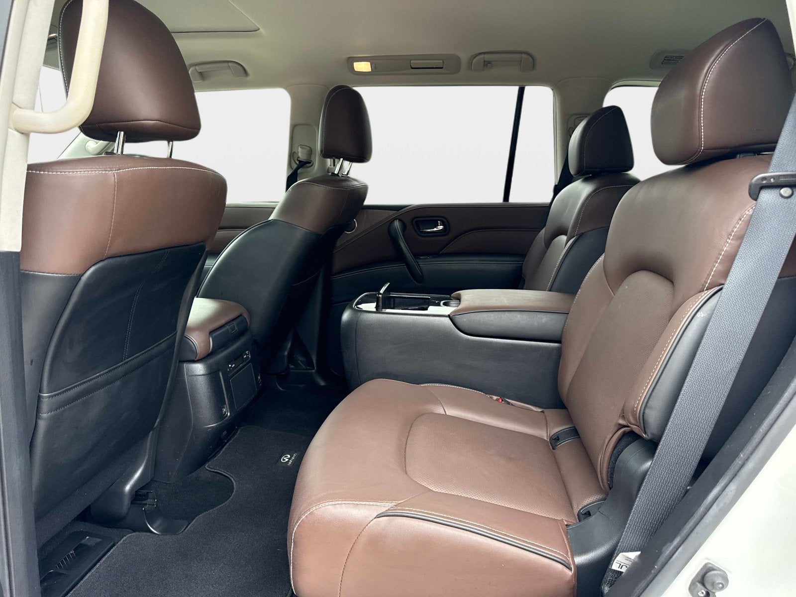 2022 INFINITI QX80 Premium Select