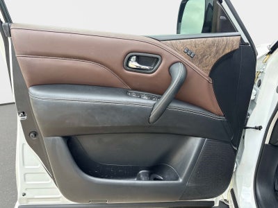 2022 INFINITI QX80 Premium Select