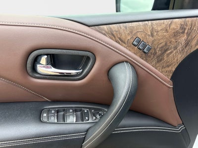 2022 INFINITI QX80 Premium Select