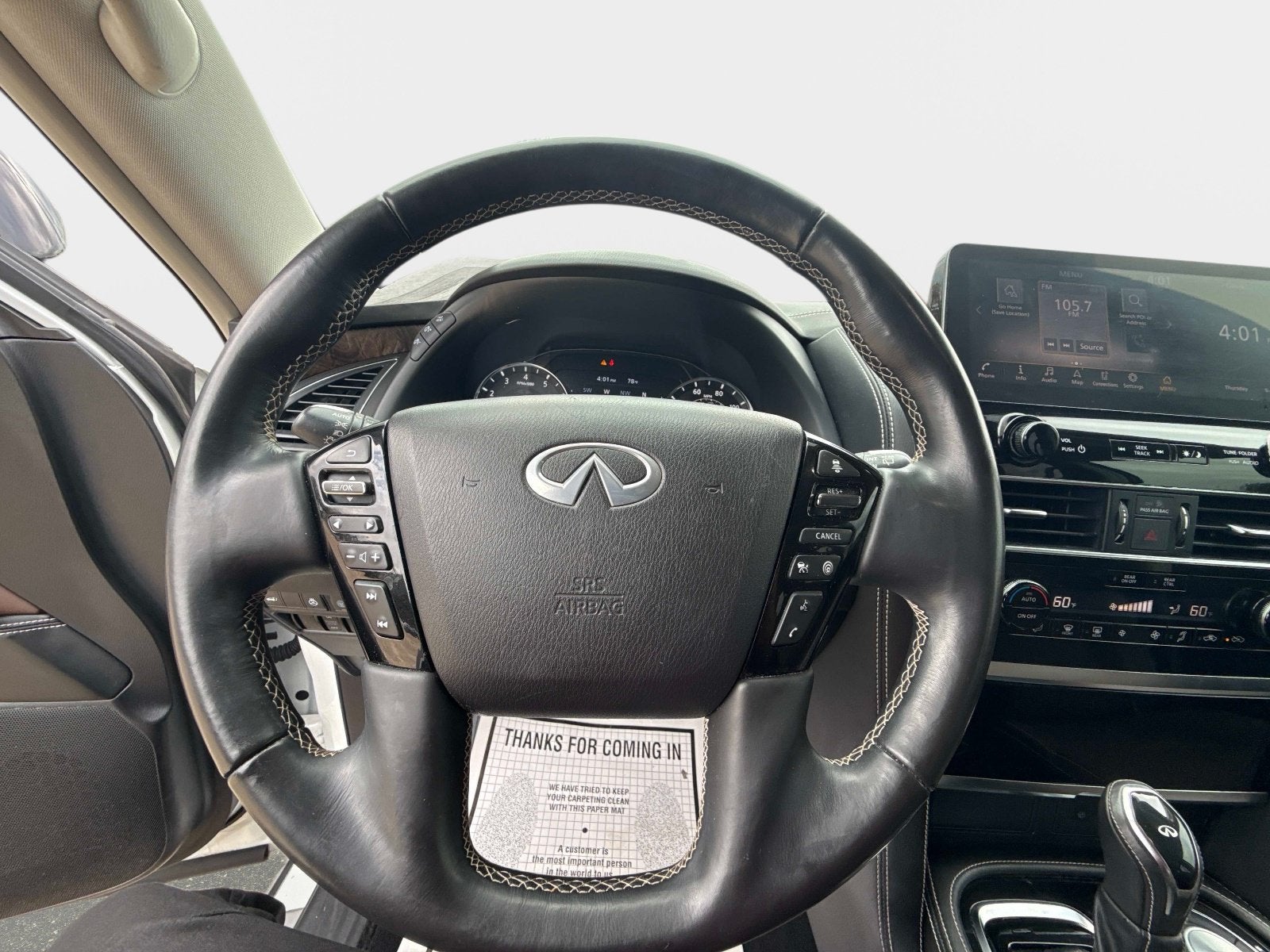 2022 INFINITI QX80 Premium Select