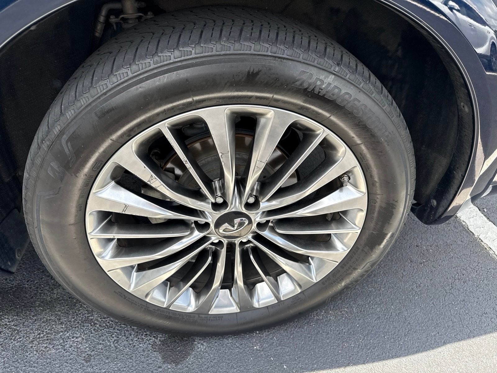 2021 INFINITI QX80 Sensory