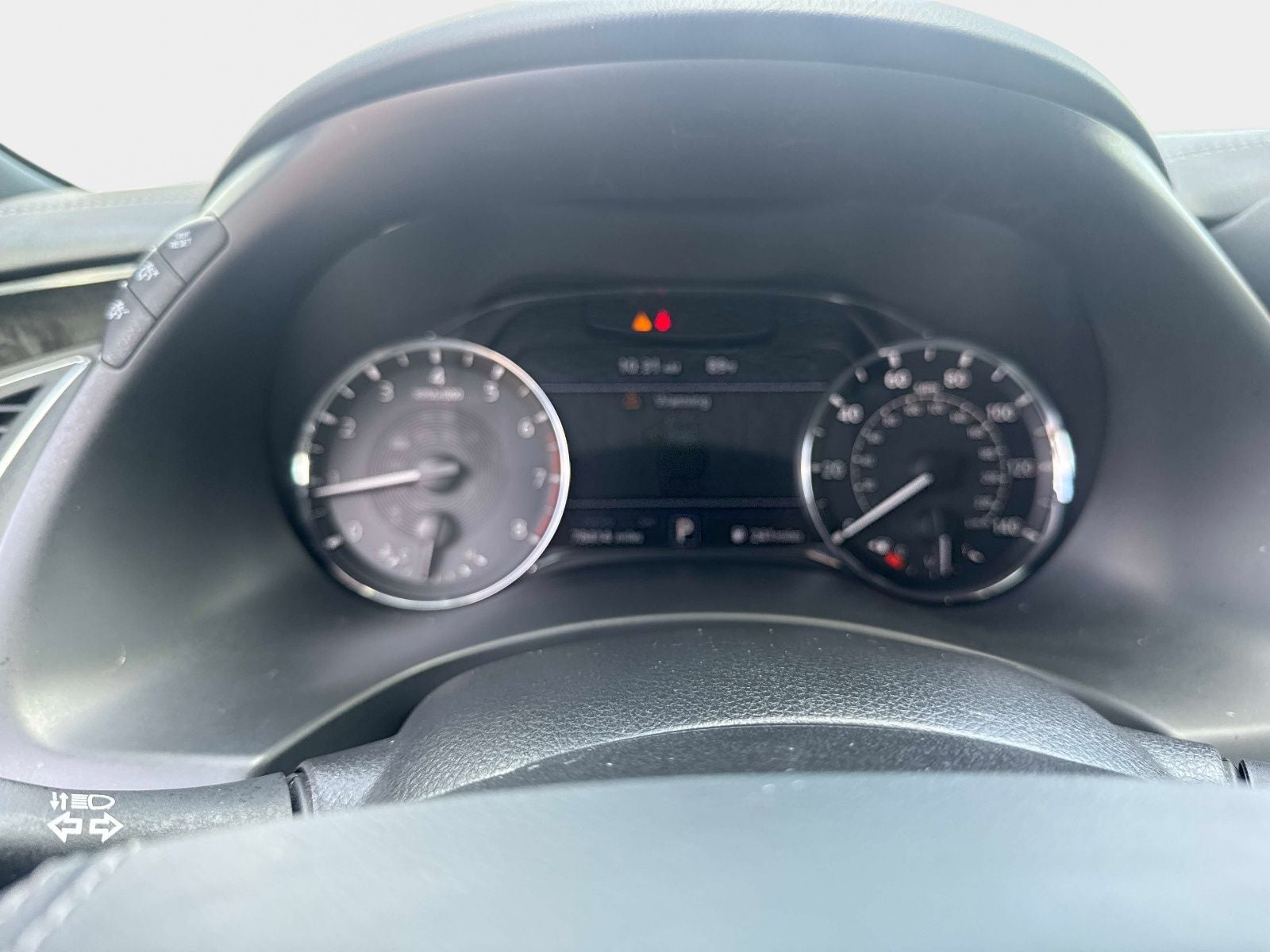 2021 INFINITI QX80 Sensory