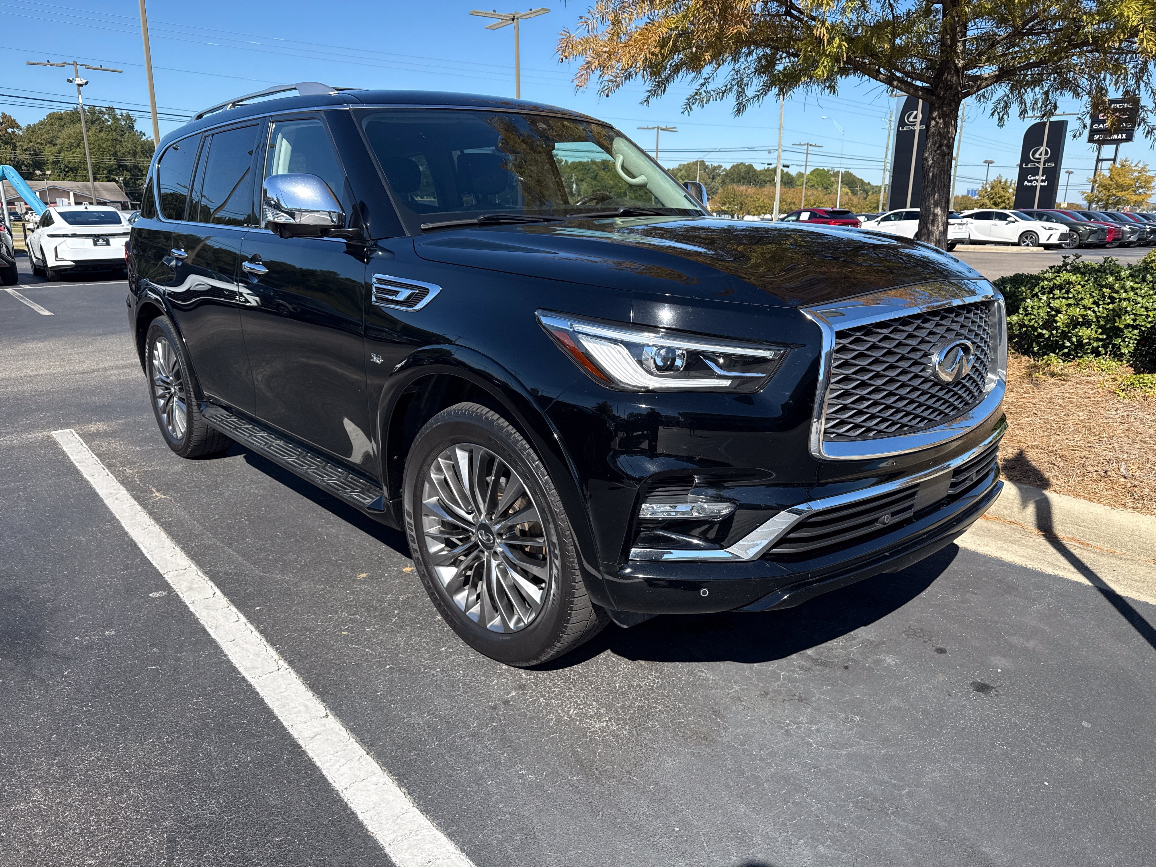 2019 INFINITI QX80 LUXE