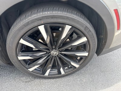2023 Toyota Crown Platinum