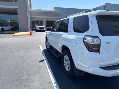 2022 Toyota 4Runner SR5