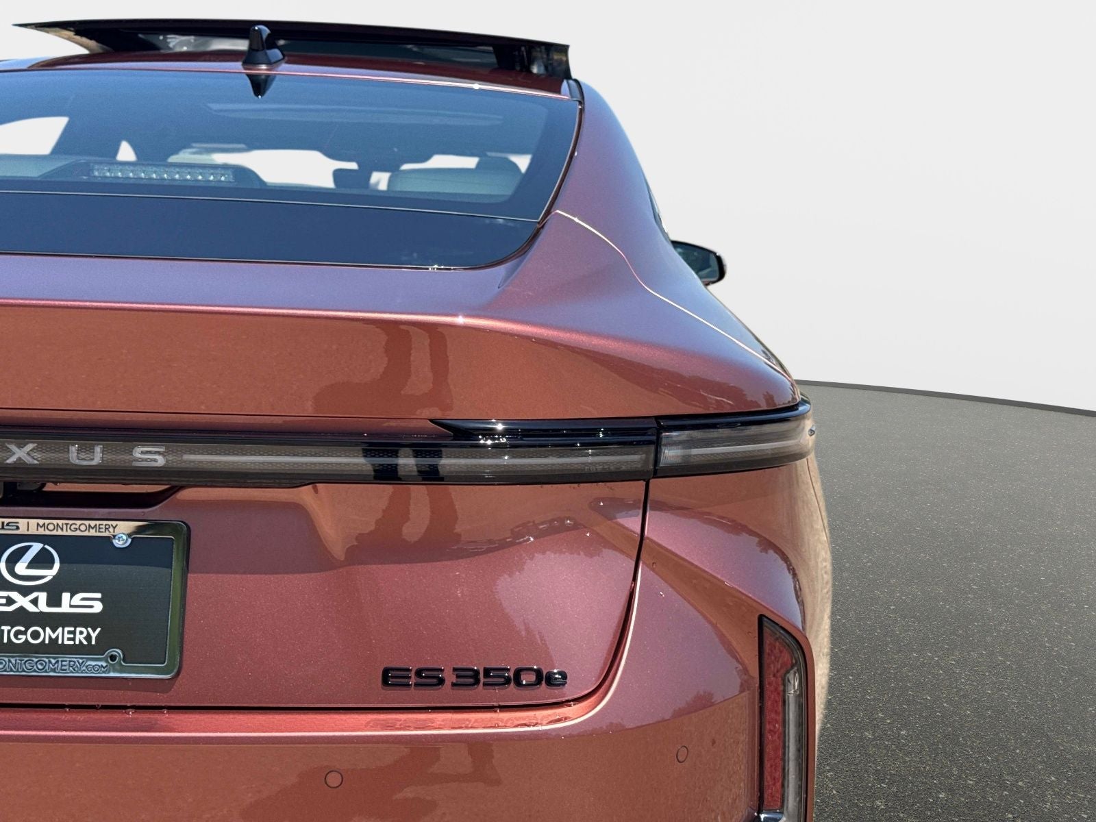 2026 Lexus ES ES 350e Premium