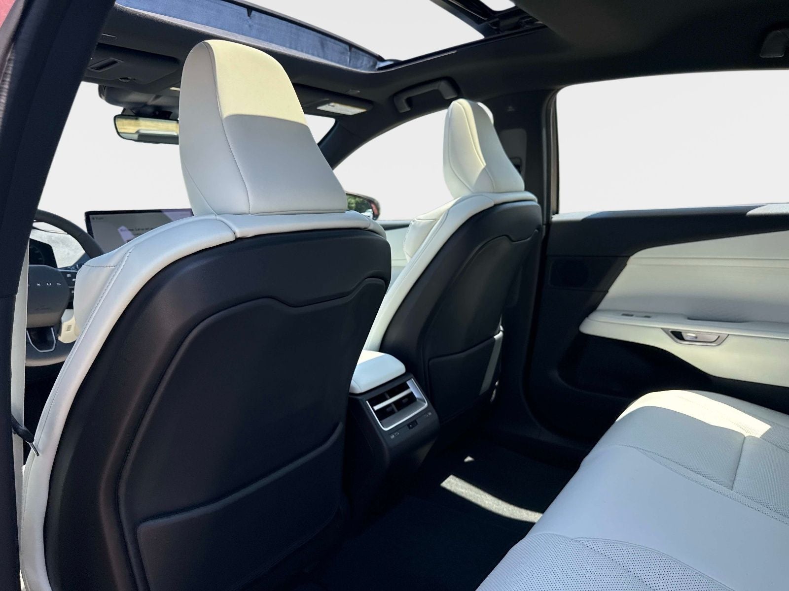 2026 Lexus ES ES 350e Premium
