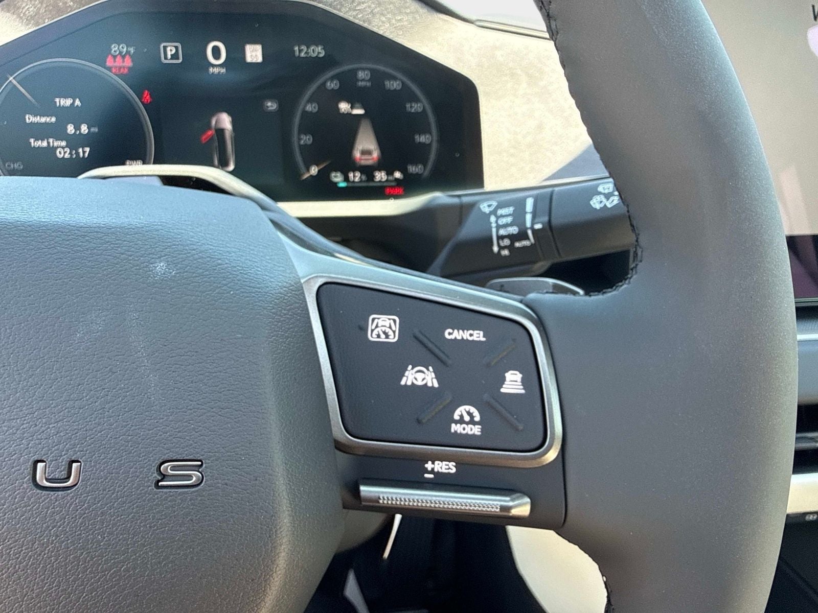 2026 Lexus ES ES 350e Premium