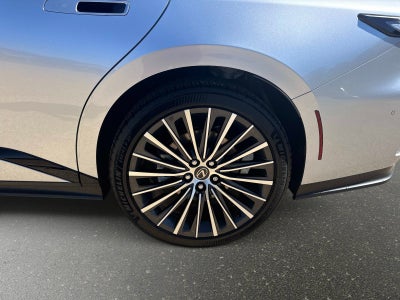 2026 Lexus ES 350e Luxury