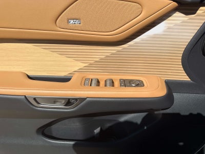 2026 Lexus ES 350e Luxury