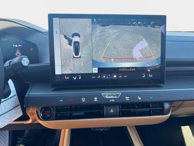 2026 Lexus ES 350e Luxury