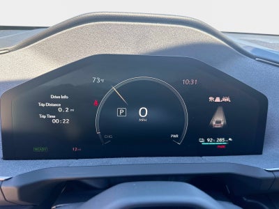 2026 Lexus ES 350e Luxury