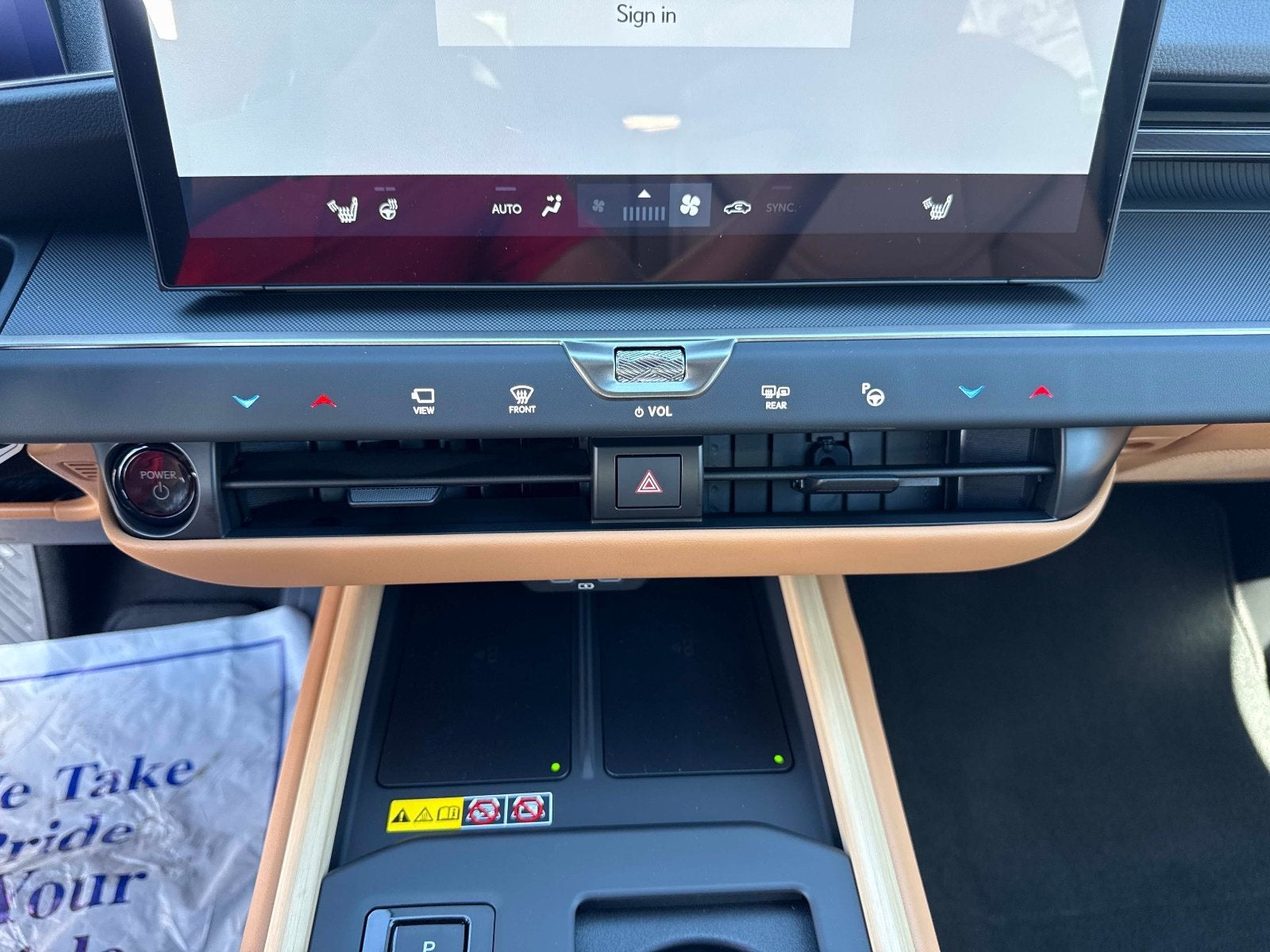 2026 Lexus ES 350e Luxury