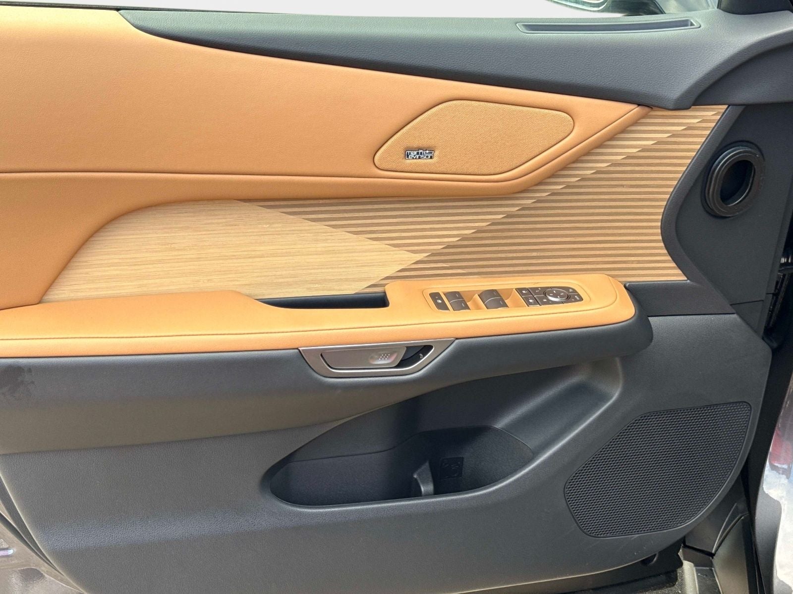 2026 Lexus ES ES 350e Luxury