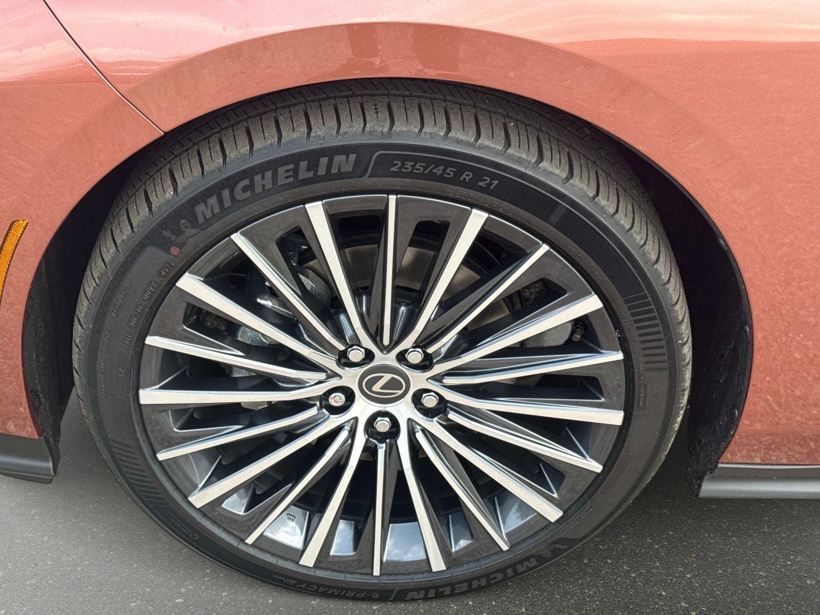 2026 Lexus ES ES 350e Luxury