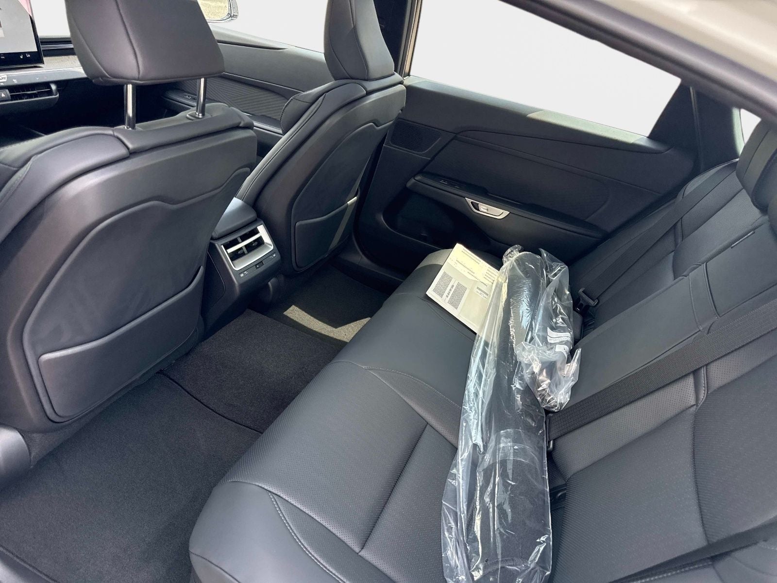 2026 Lexus ES ES 350h Premium