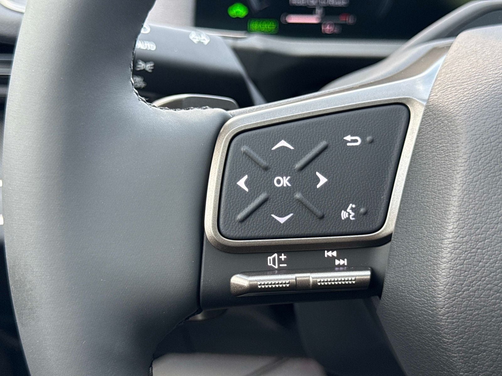 2026 Lexus ES ES 350h Premium