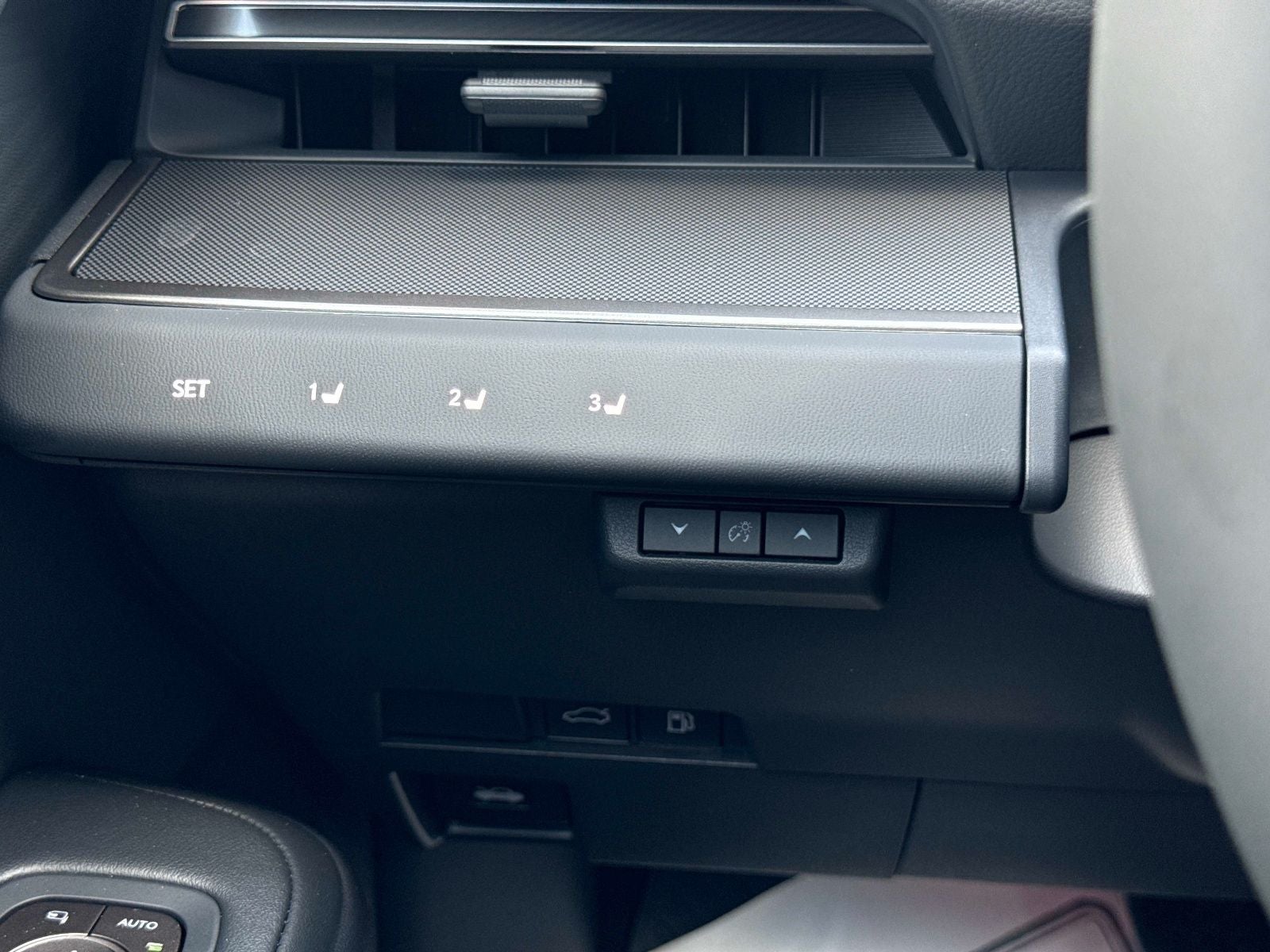2026 Lexus ES ES 350h Premium