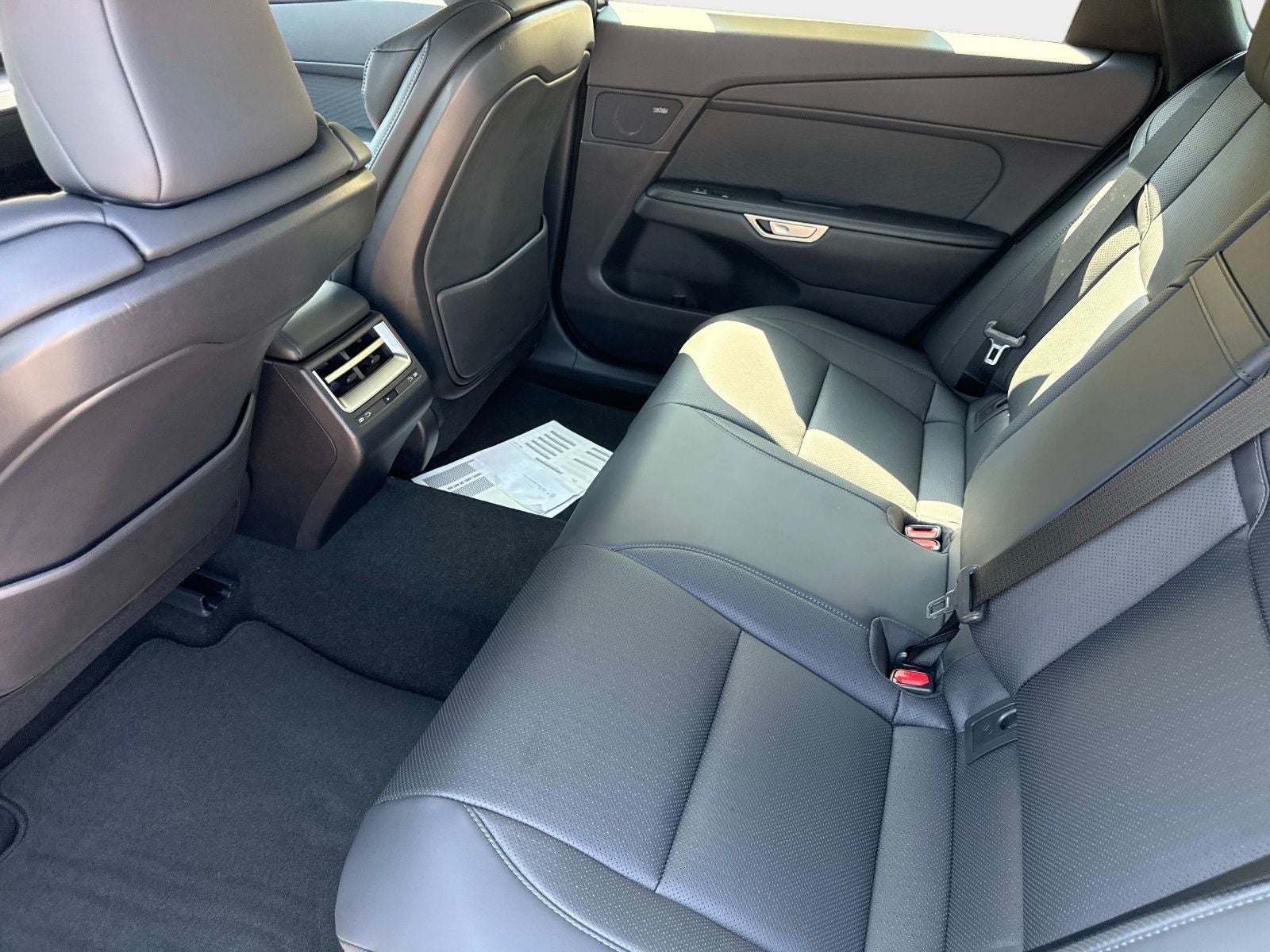 2026 Lexus ES ES 350h Premium+