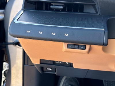 2026 Lexus ES 350h Premium+