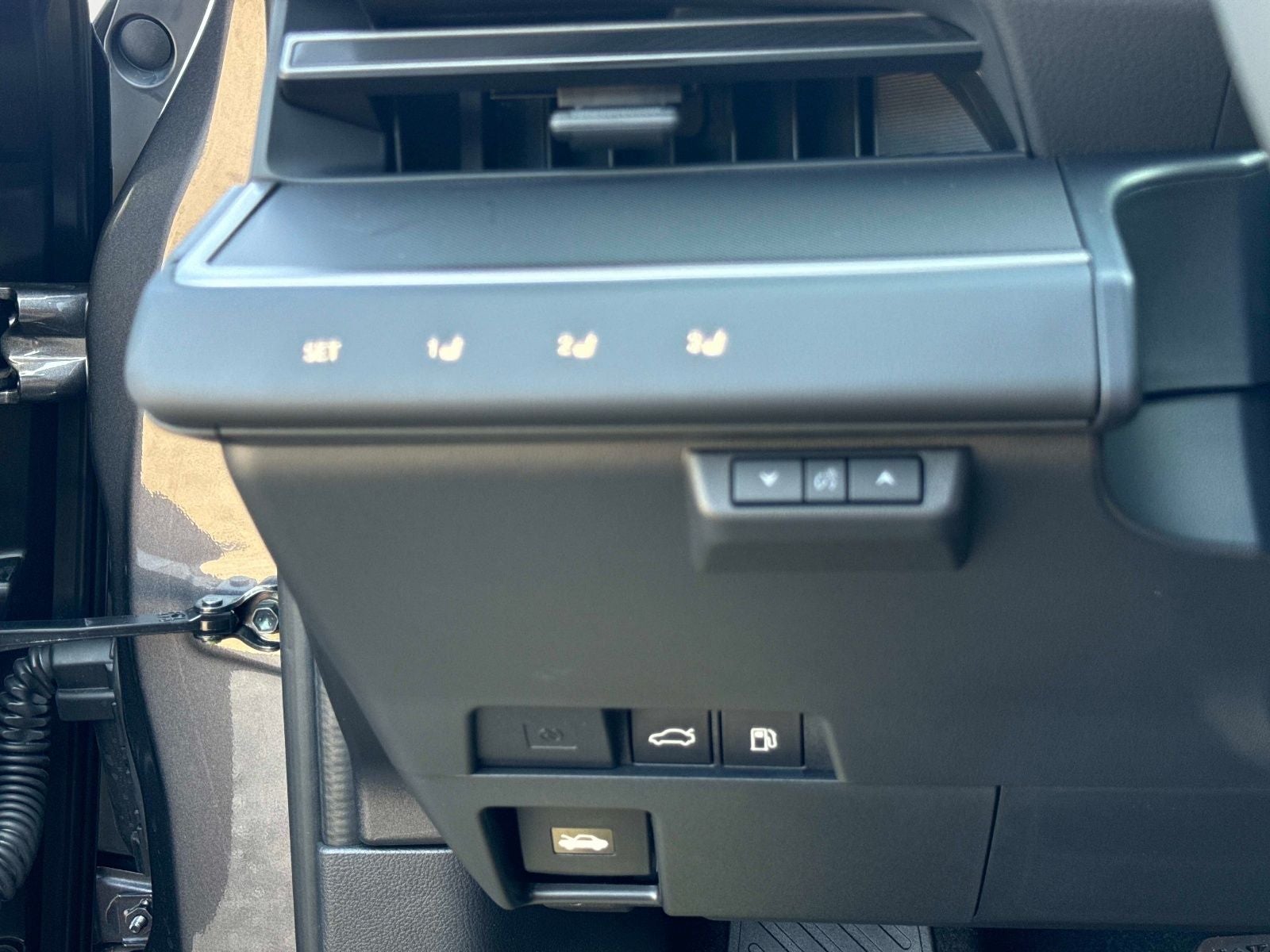 2026 Lexus ES ES 350h Premium+
