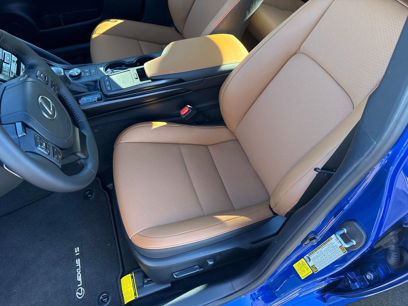 2025 Lexus IS 350 F SPORT Design