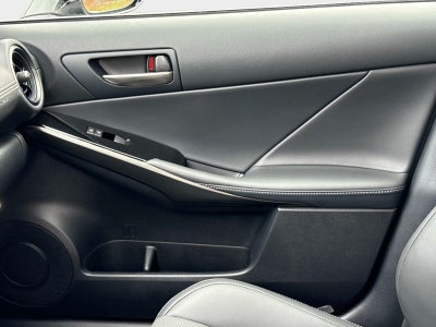 2025 Lexus IS 350 F SPORT Design