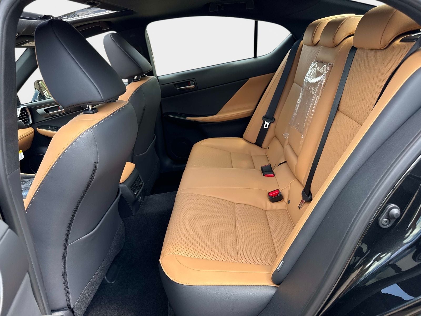 2026 Lexus IS 350 F SPORT Design