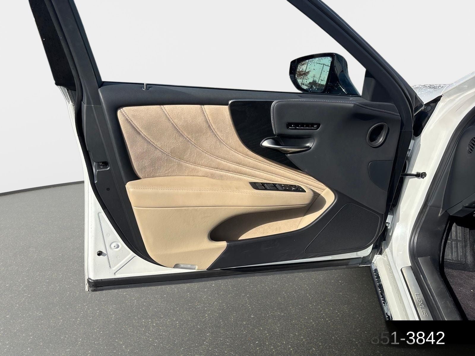 2022 Lexus LS 500 Base