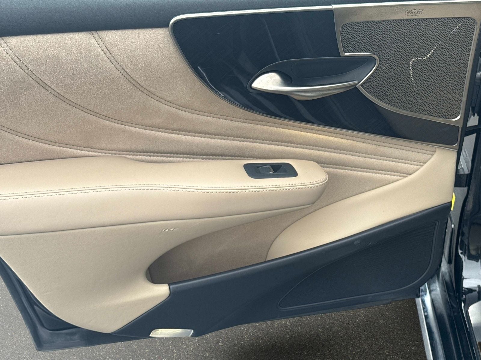 2022 Lexus LS 500 Base