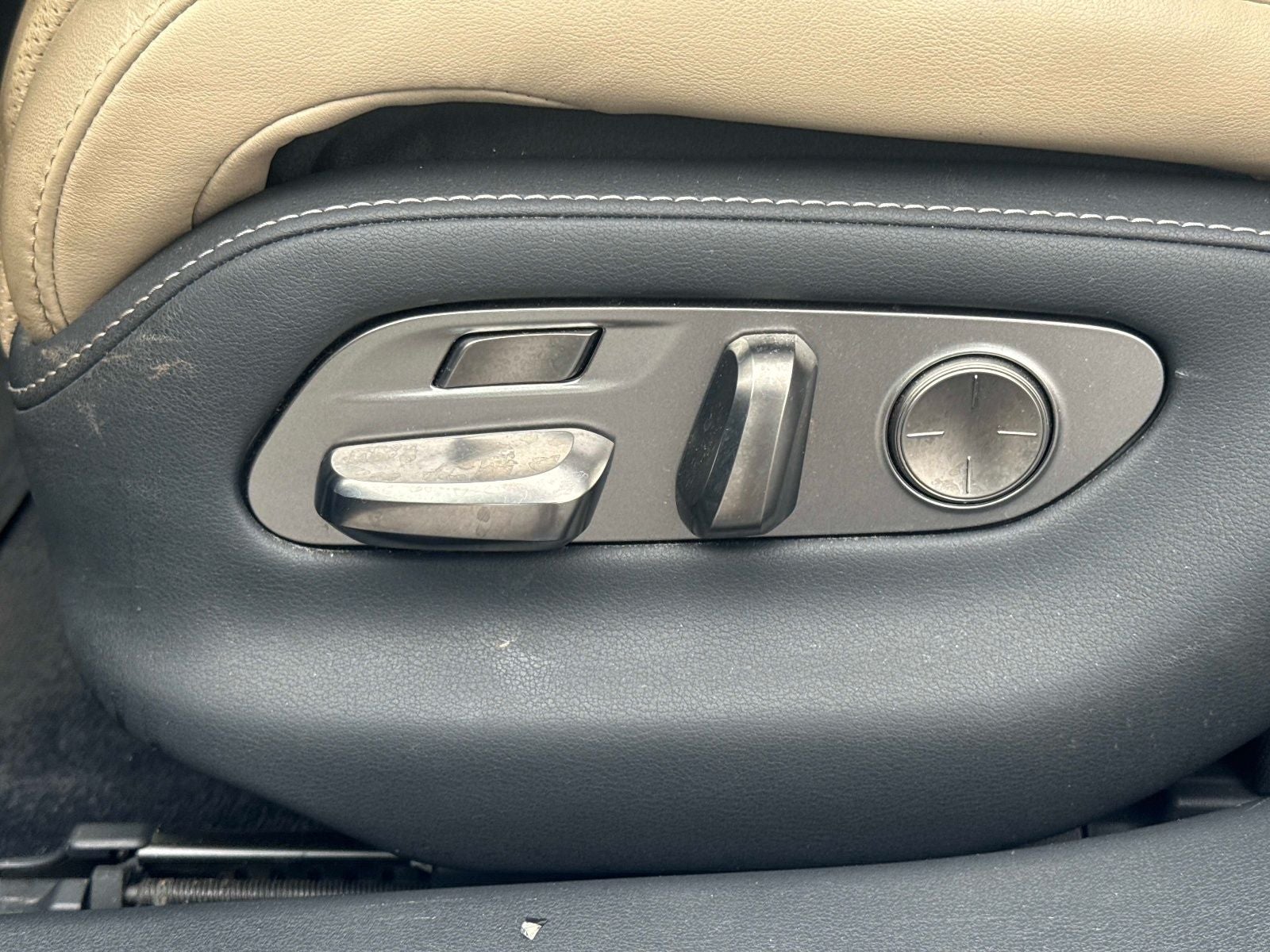 2022 Lexus LS 500 Base