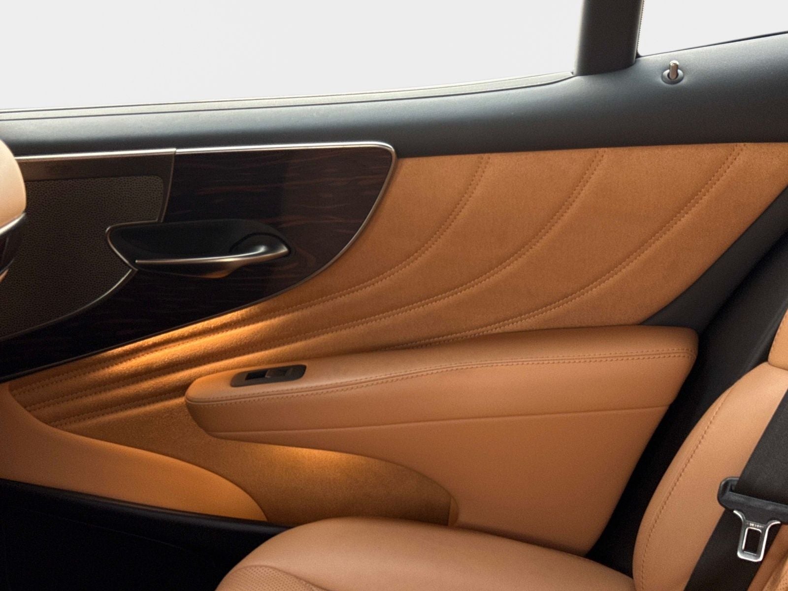 2022 Lexus LS 500 Base