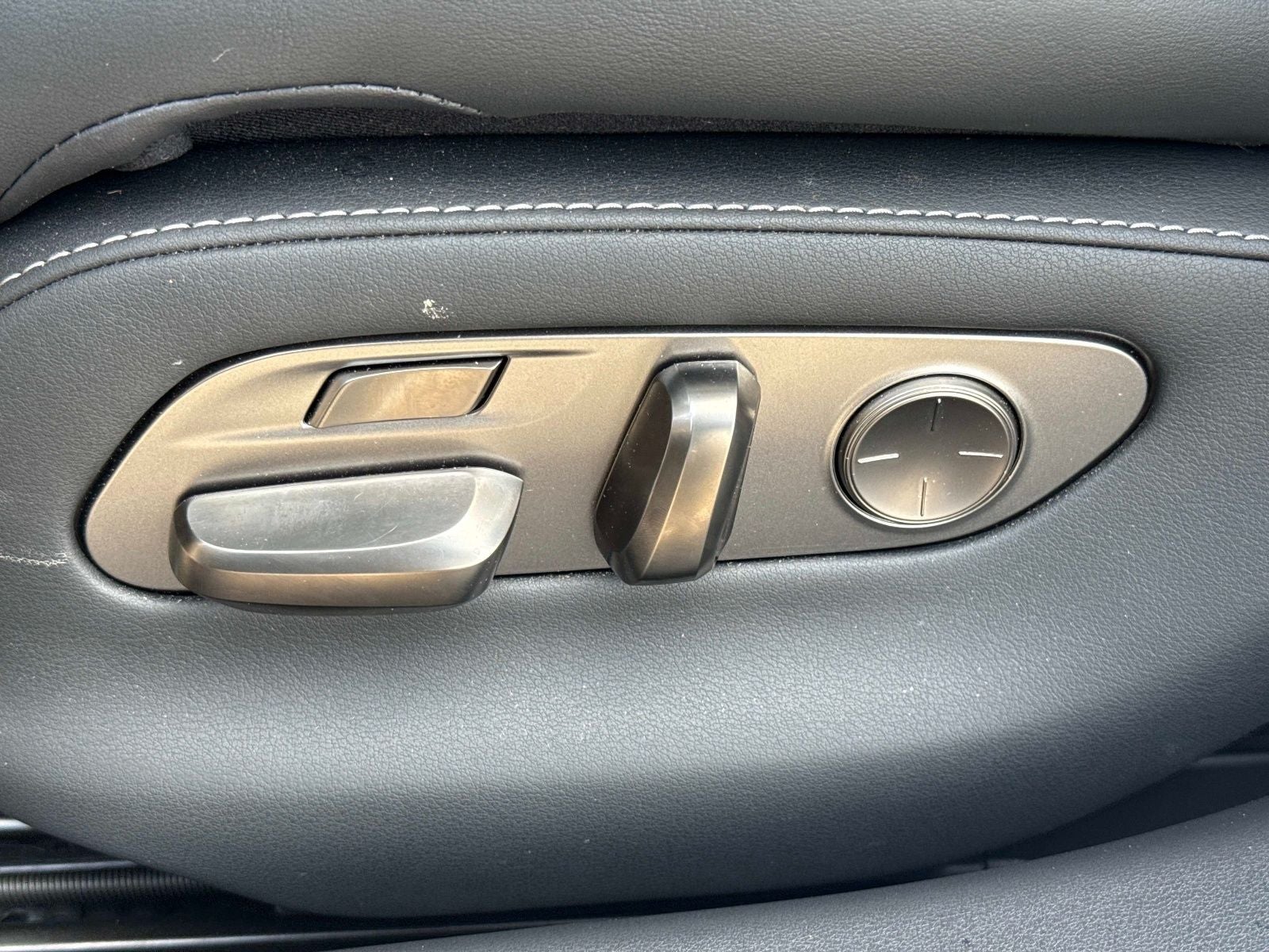 2023 Lexus LS 500 Base