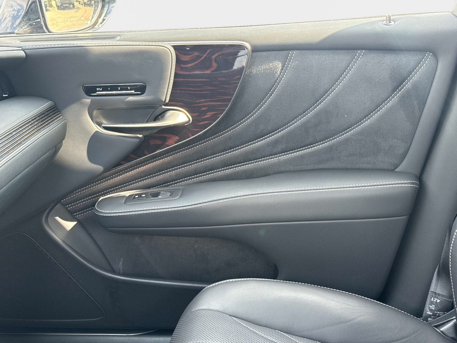 2023 Lexus LS 500 Base