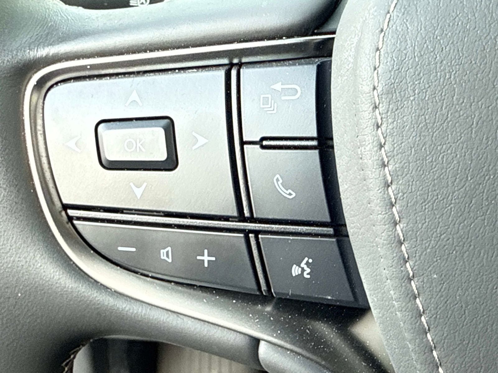 2023 Lexus LS 500 Base