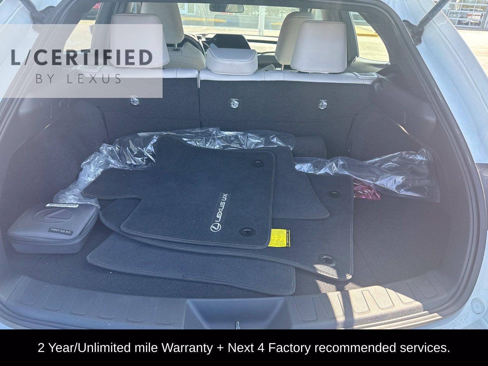 2026 Lexus UX 300h