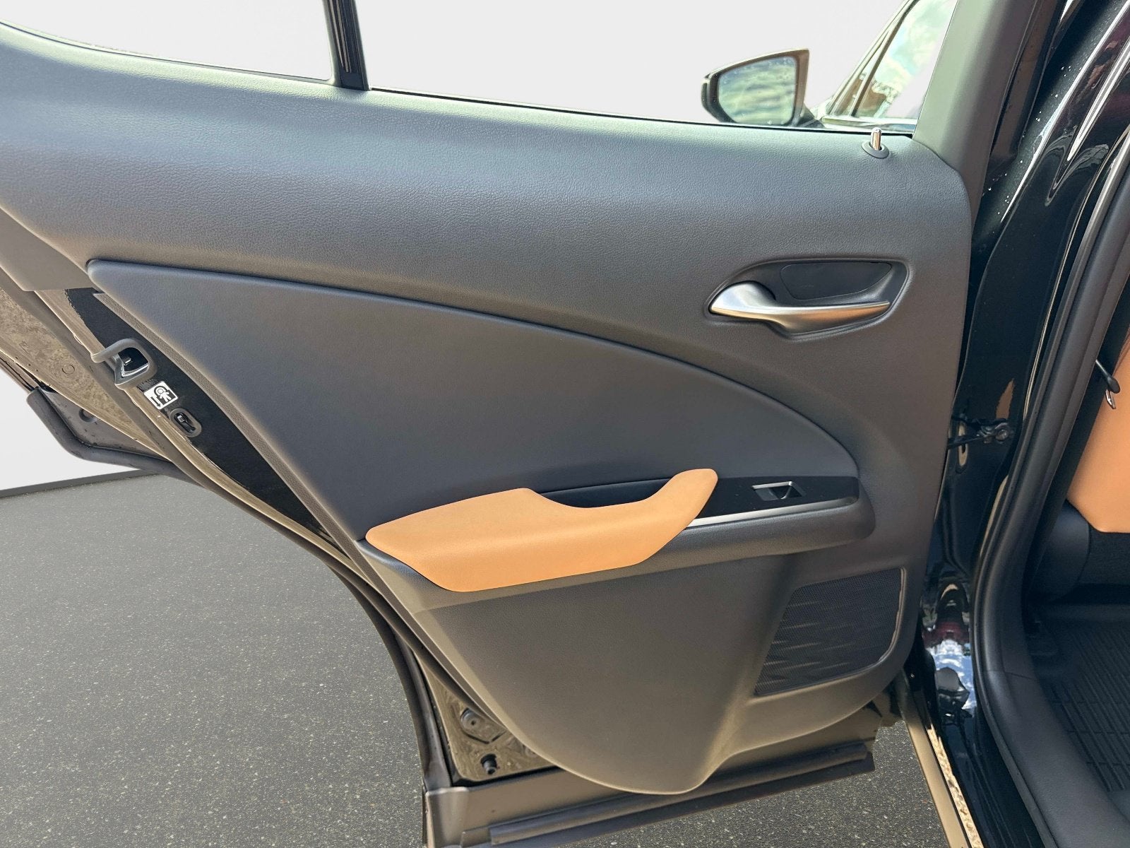 2026 Lexus UX 300h Premium