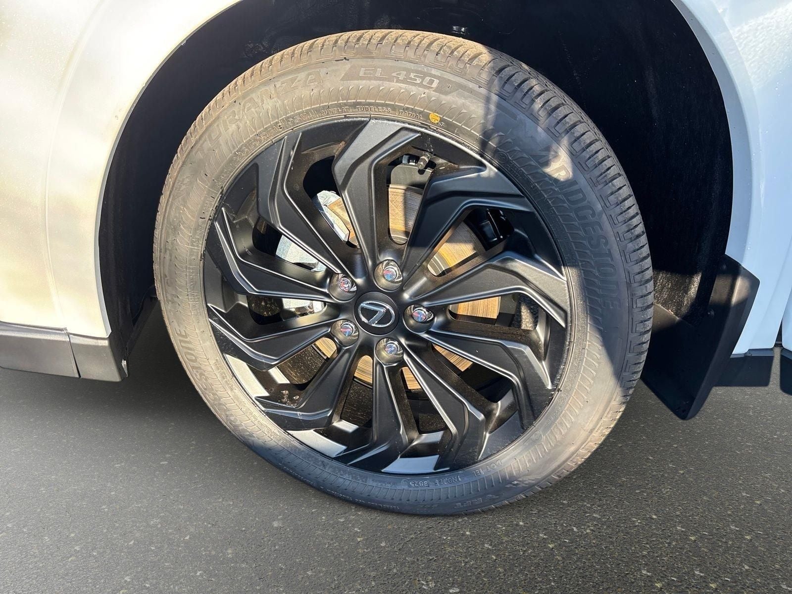 2025 Lexus UX 300h Premium