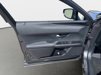 2026 Lexus UX 300h Premium