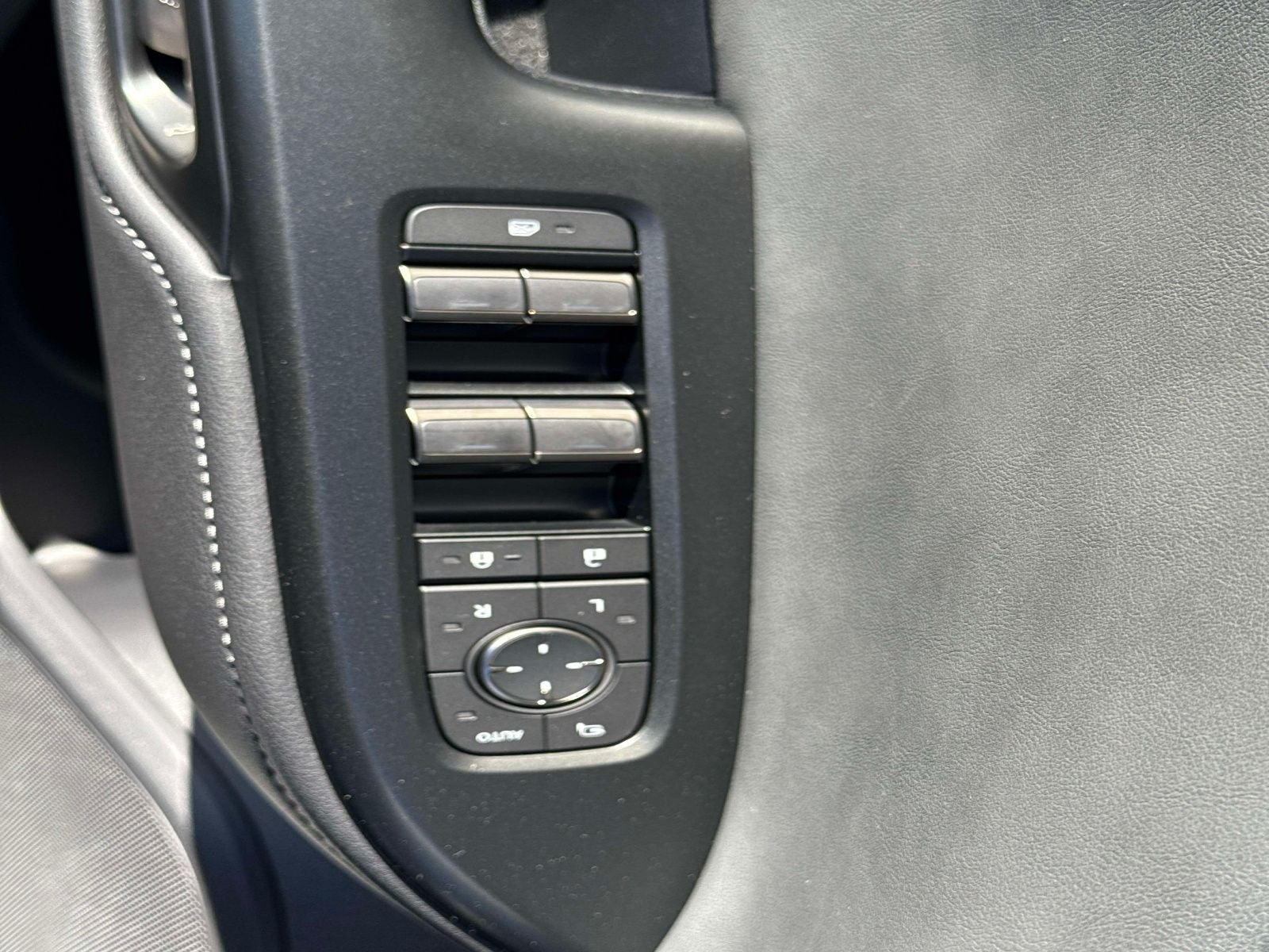 2026 Lexus RZ 350e Premium