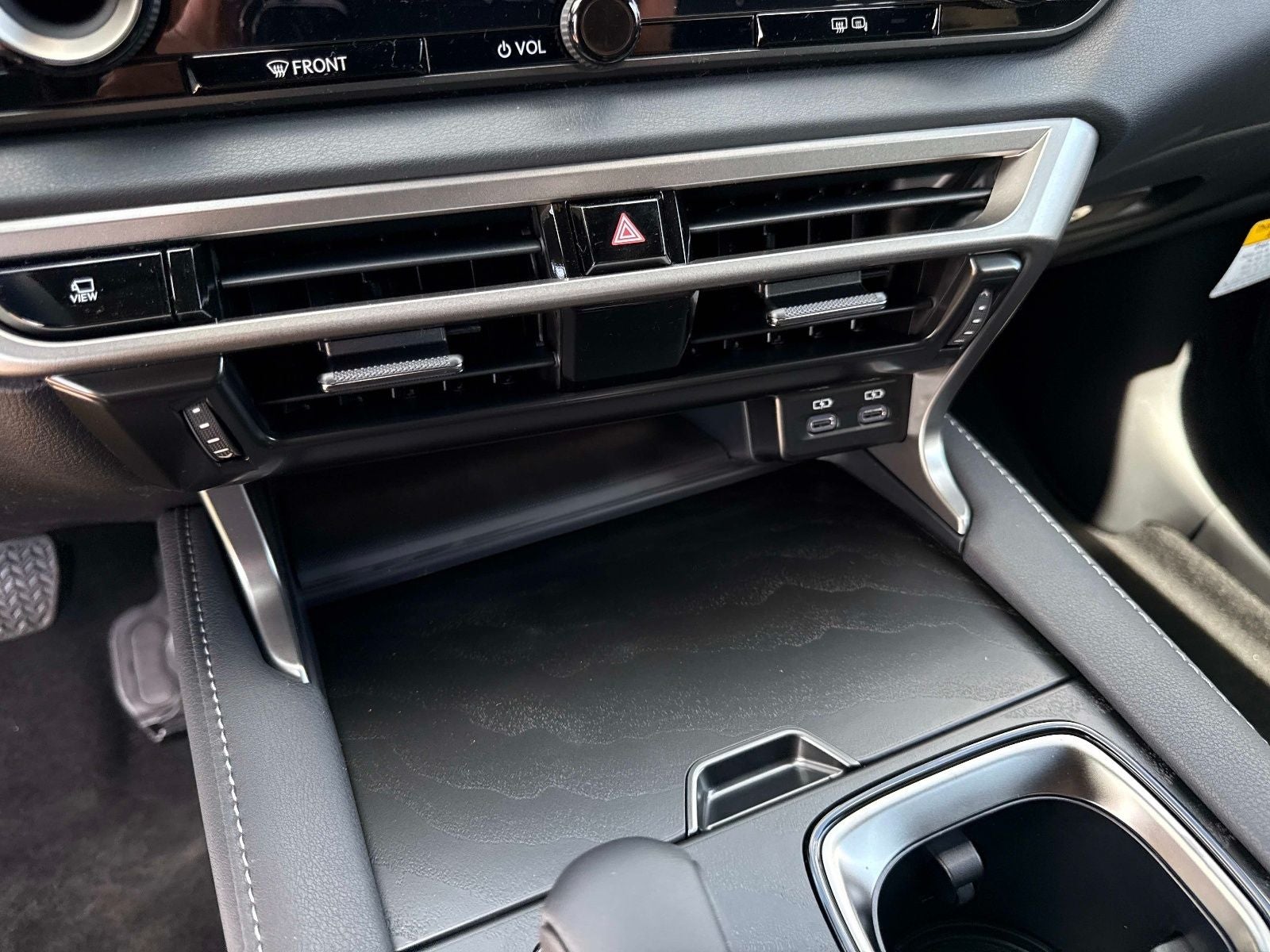 2026 Lexus RX 450h+ Premium