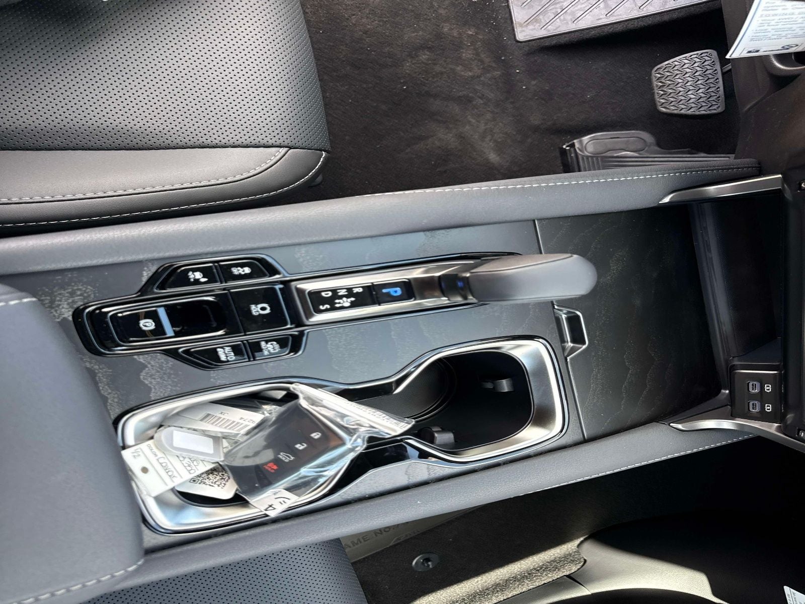 2026 Lexus RX 450h+ Premium