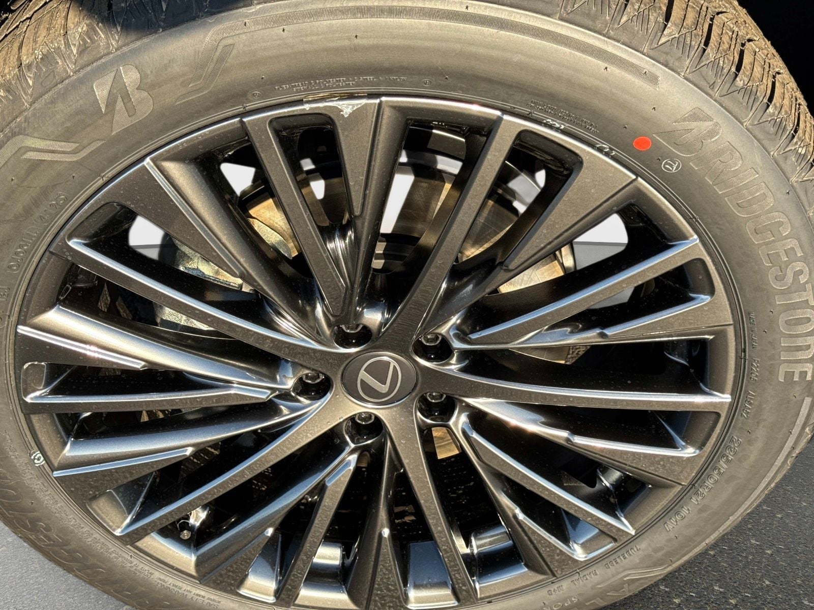 2026 Lexus RX 450h+ Luxury