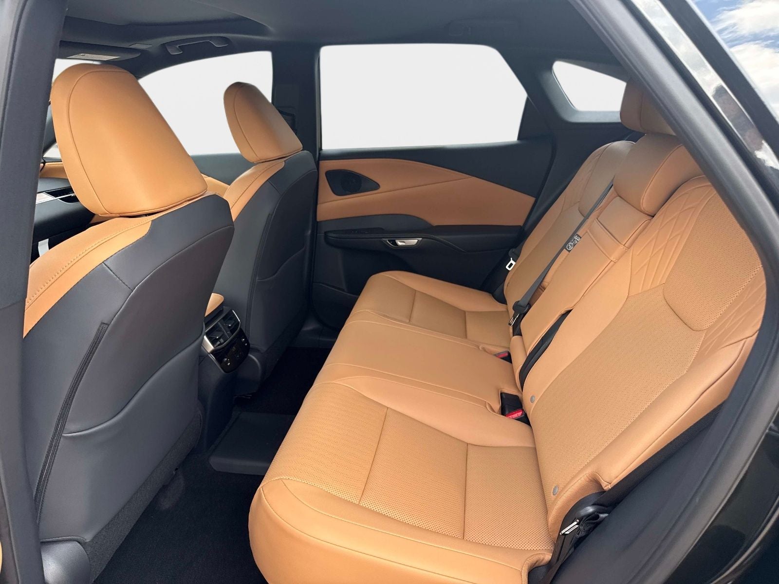 2026 Lexus RX 450h+ Premium
