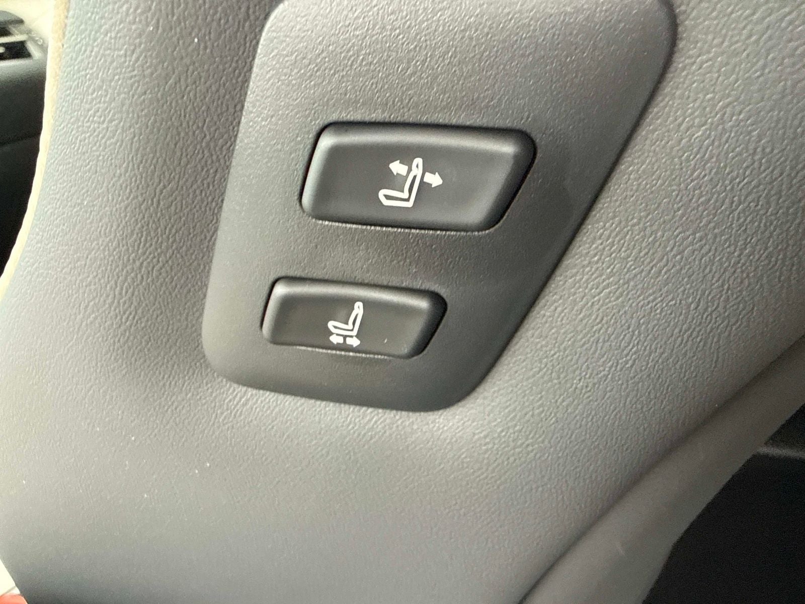 2025 Lexus RX 450h+ Luxury