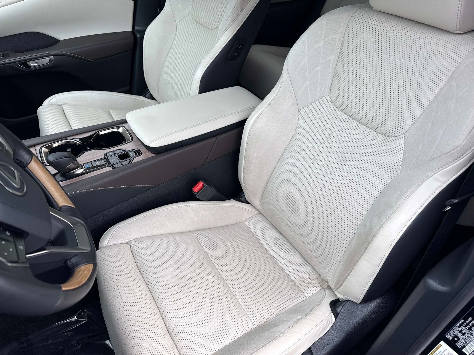 2025 Lexus RX 450h+ Luxury