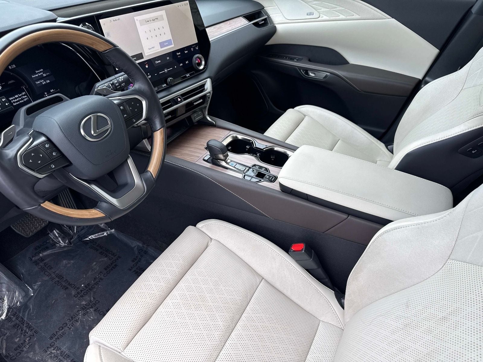 2025 Lexus RX 450h+ Luxury