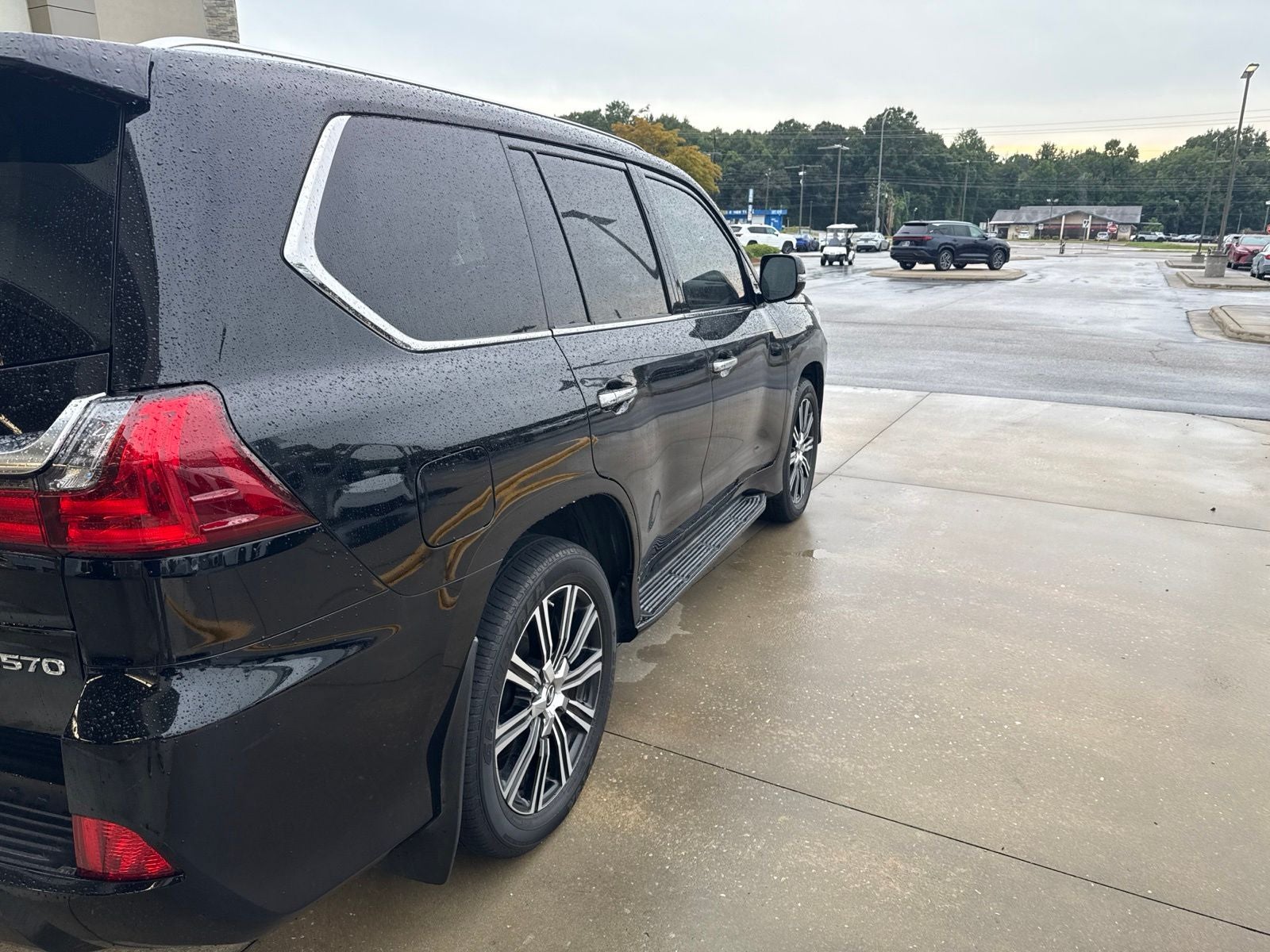 2020 Lexus LX 570