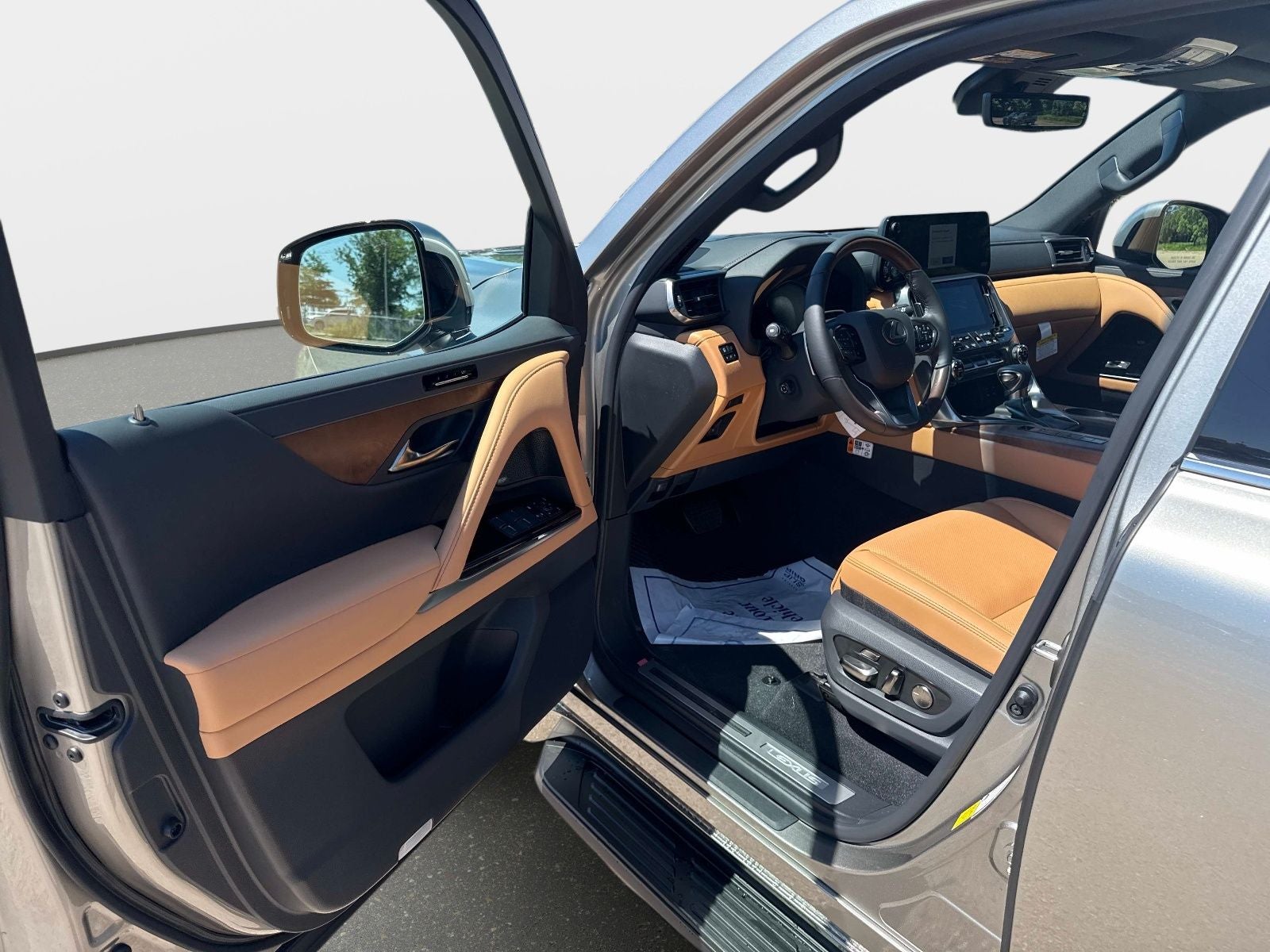 2026 Lexus LX 600 Luxury